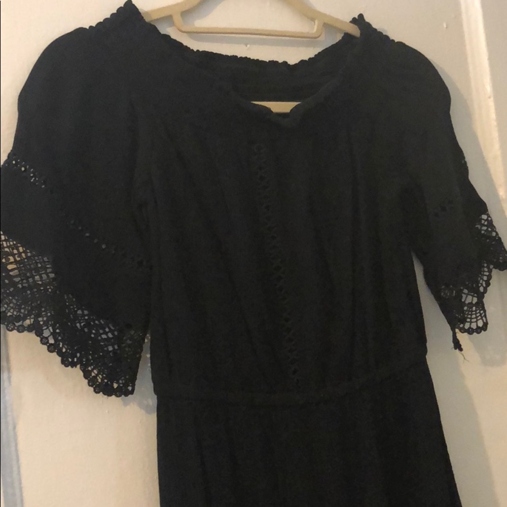 Off the shoulder embroidery dress